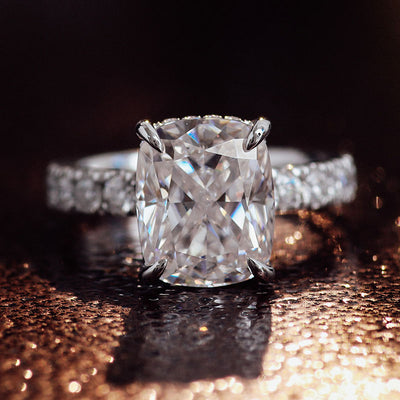 Dazzling 5.5 CT Cushion Cut Moissanite Halo Ring - The Ultimate Engagement Ring to Celebrate Your Love Story in Style