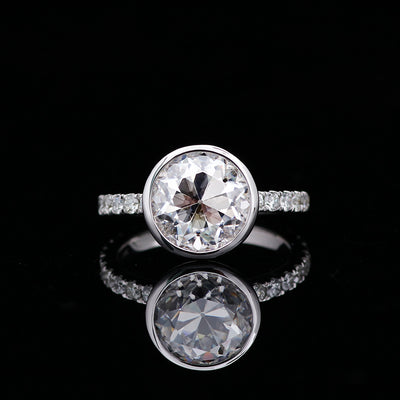 Stunning 3.5 CT Round Cut Platinum Bezel Channel Solitaire Moissanite Engagement Ring with VVS Clarity and DEF Color - Luxury at its Finest