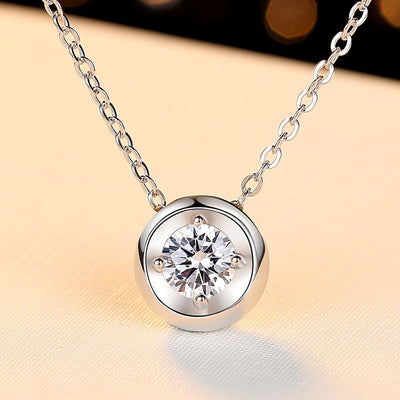 925 Sterling Silver Plated White Gold Necklace with 0.5 CT Moissanite Lab Created Diamond, Minimalist Design, Elegant Sparkle