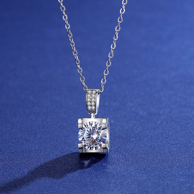 Floating Illusion Round Necklace with 0.5 CT Moissanite Diamond